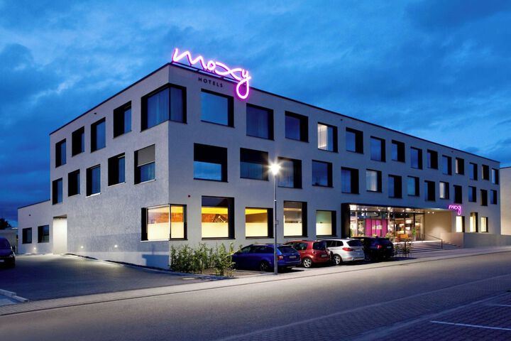 MOXY Rust