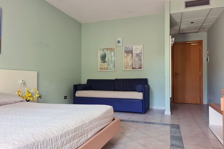Room 19 of 55