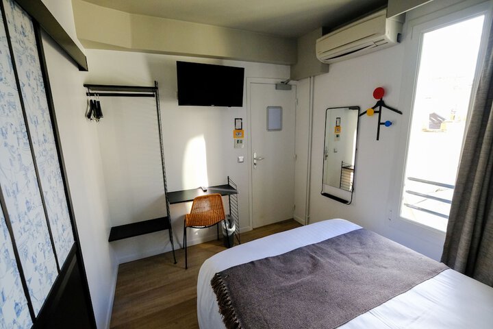 Room 22 of 51