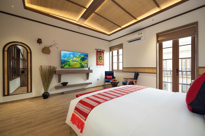 Room 13 of 40