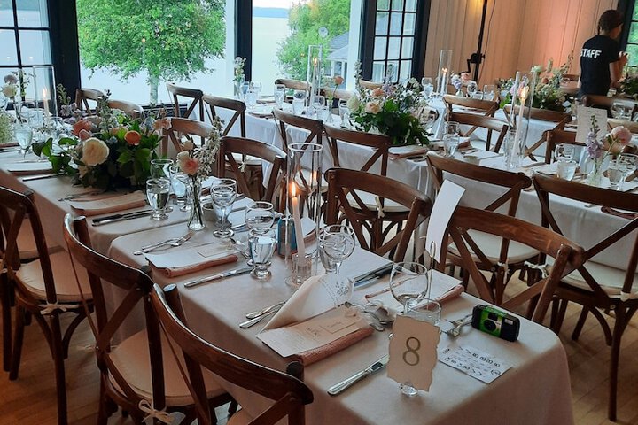 Dining 73 of 140