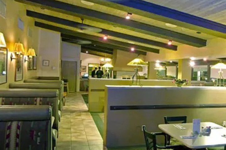 restaurant