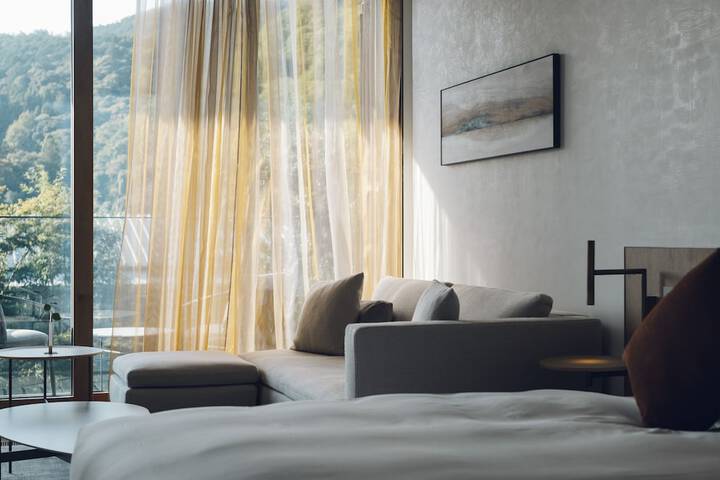 Room 20 of 131