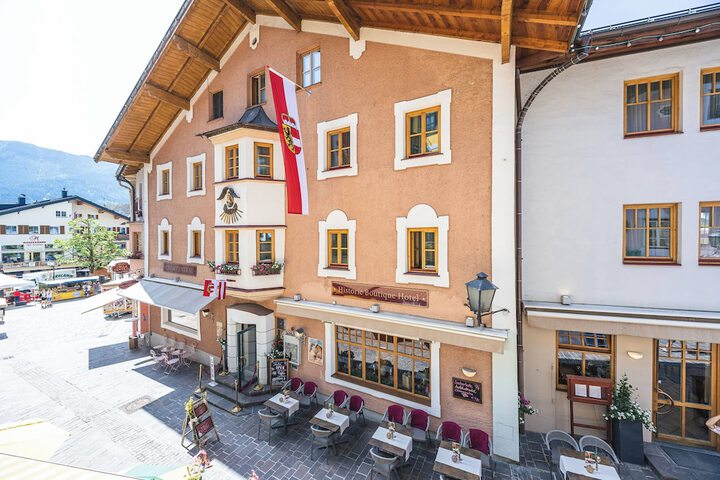 Cella Central Historic Boutique Hotel in Zell am See