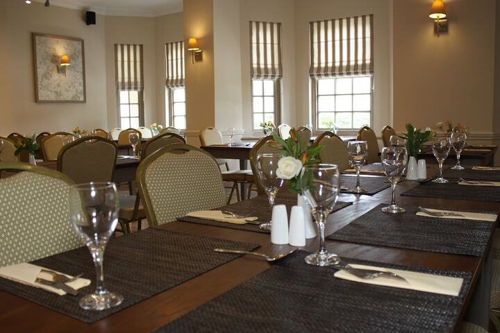 Dining 98 of 132