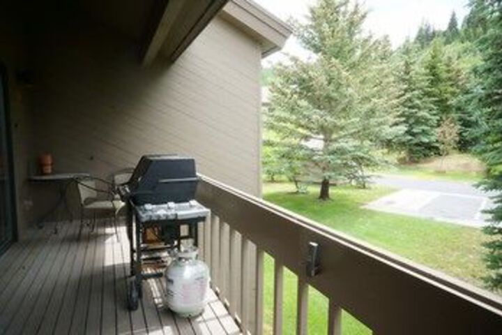 Terrace/Patio 5 of 32