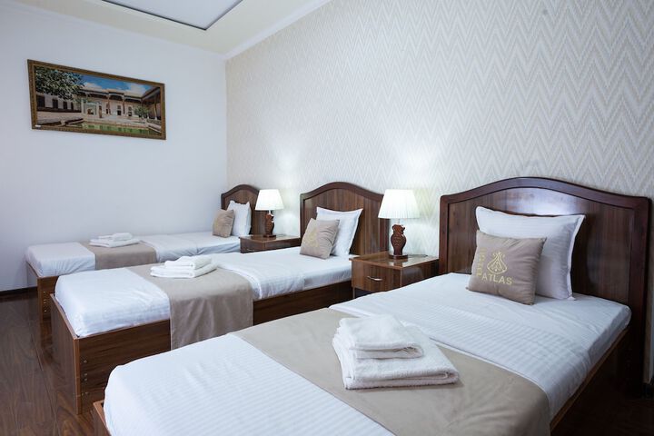 Room 21 of 27