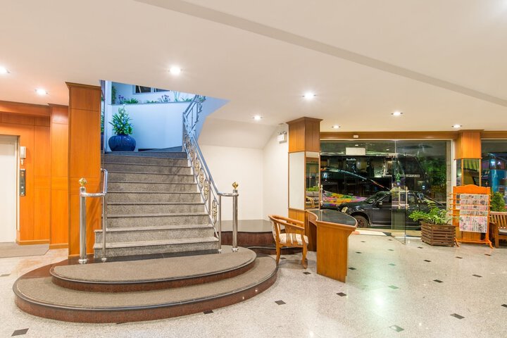 Hotel 5 of 35
