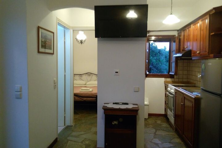 Room 8 of 40