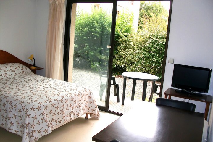Room 8 of 52