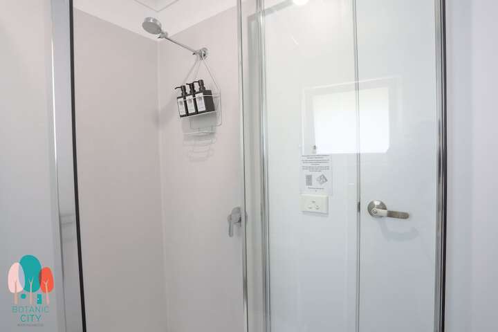 Room 67 of 100