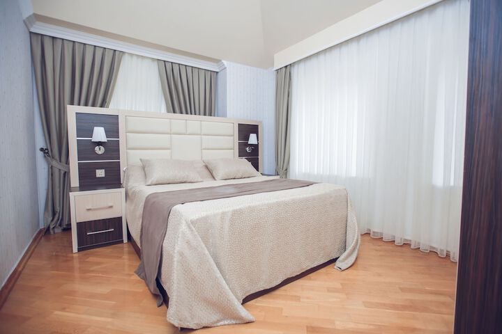 Room 10 of 55
