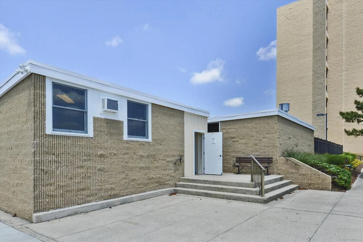 Exterior of 19 Cedar Road North Shores by Long & Foster