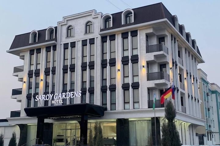 Photo of Saroy Gardens Hotel