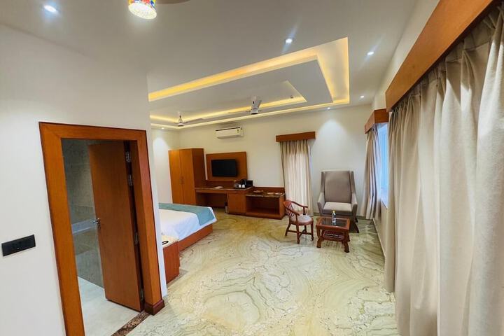 Room 31 of 42