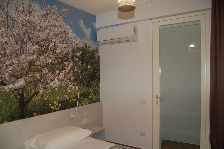 Room 37 of 58