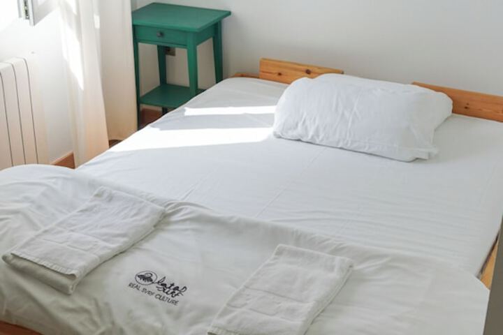 Room 4 of 24
