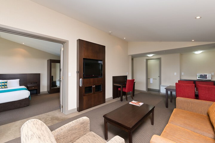 Room 28 of 101