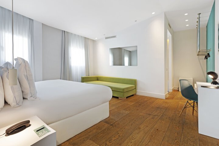Room 20 of 56