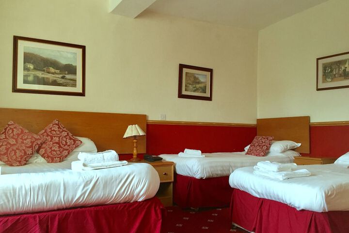 Room 7 of 38