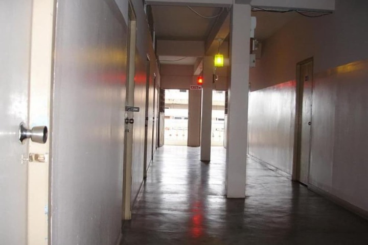 Ballroom/Hall 18 of 19