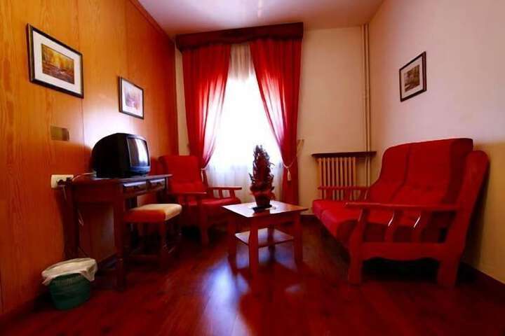 Room 26 of 72