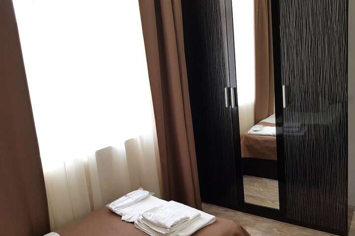 Room 19 of 89