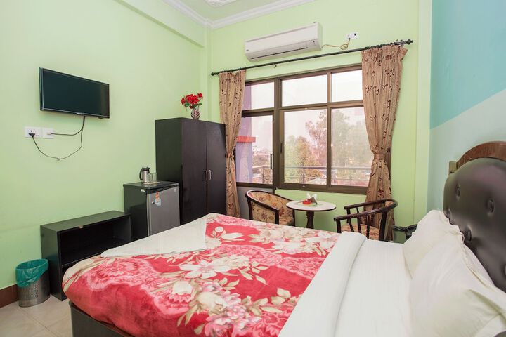 Room 8 of 41