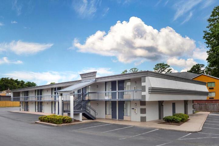 Hotel 17 of 22