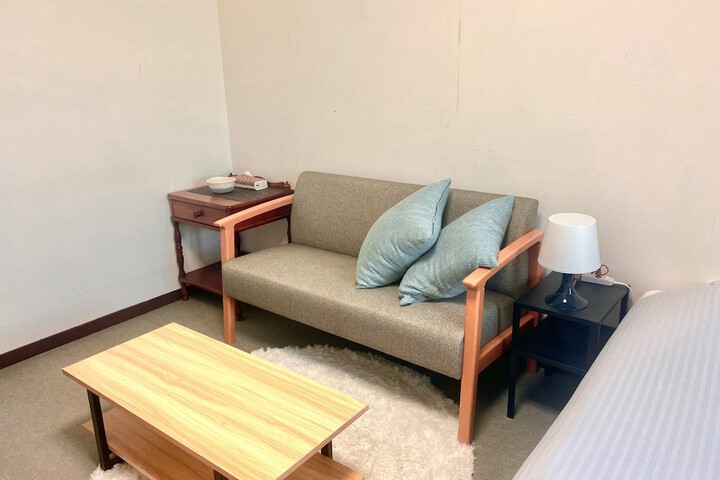 Room 7 of 23