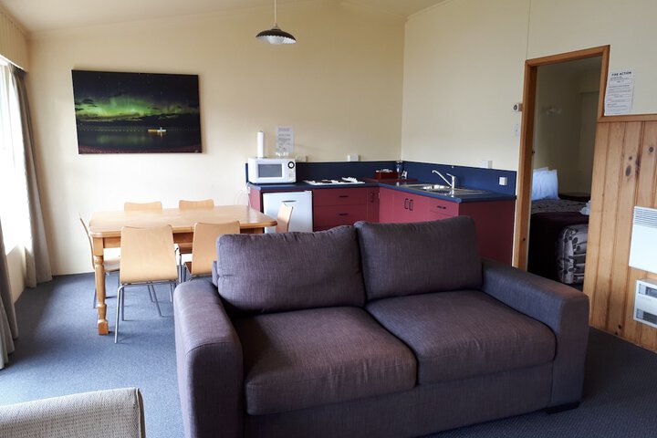 Room 25 of 92