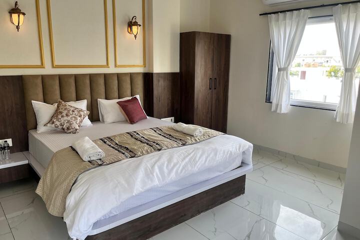 Room 21 of 52