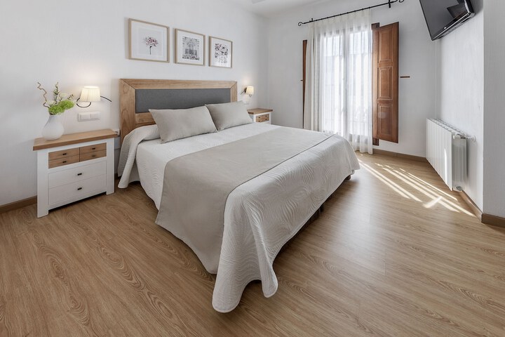 Room 15 of 64