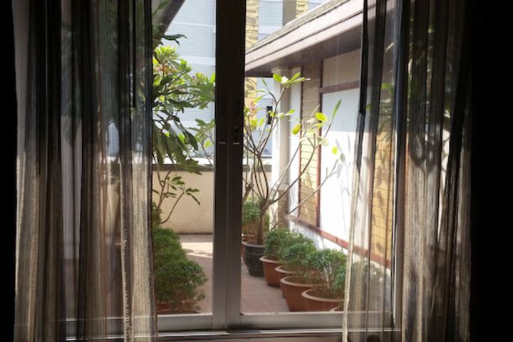 Room 18 of 83