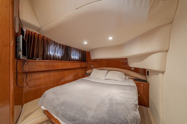Room 3 of 18