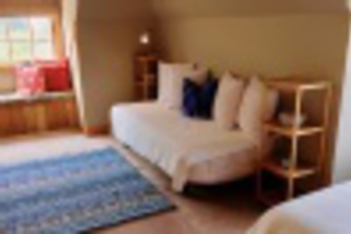 Room 76 of 108
