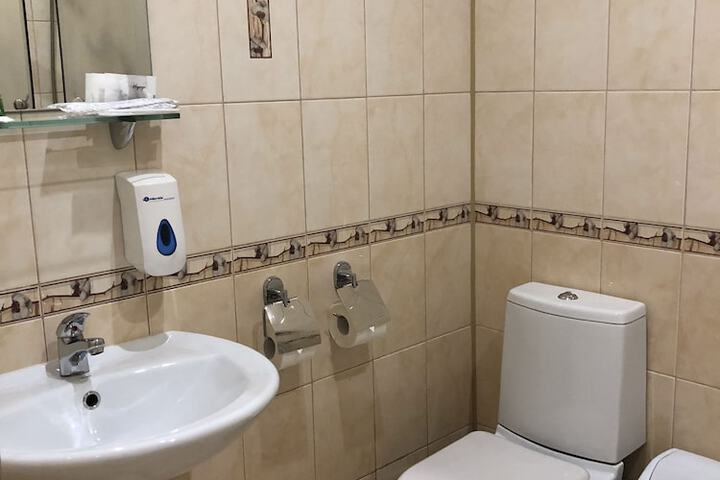 Room 52 of 82