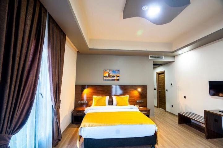 Room 20 of 91