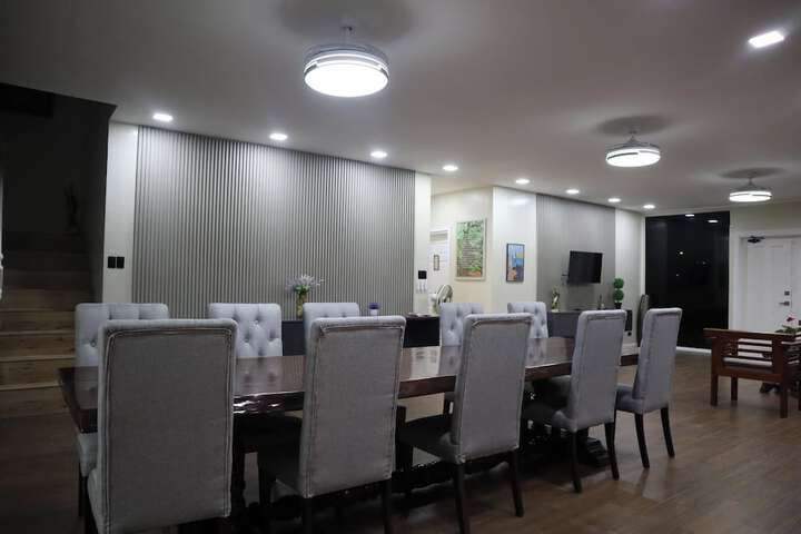Hotel 85 of 104
