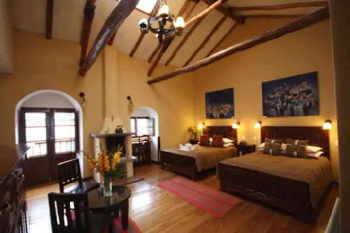 Room 9 of 16