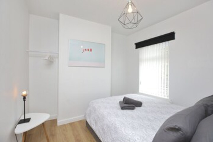 Room 35 of 52