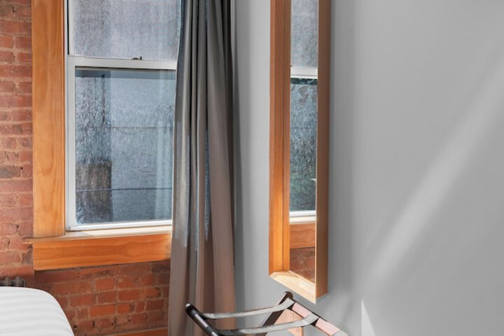 Room 15 of 21