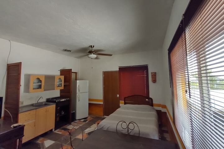 Room 27 of 89