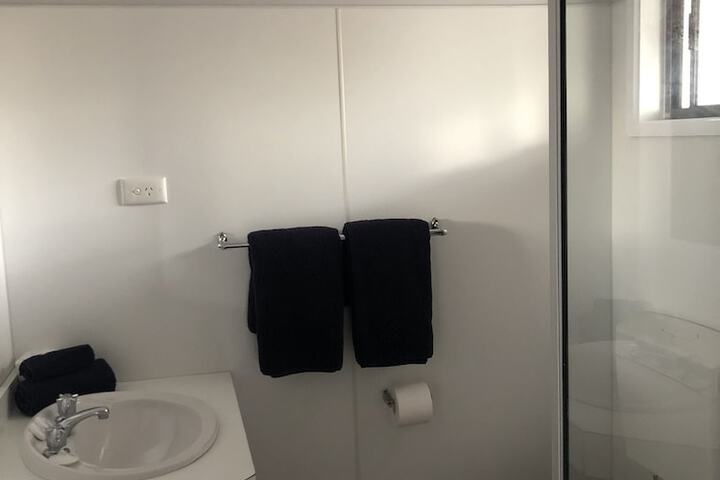 Room 16 of 21
