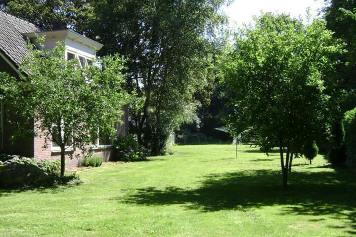 Exterior of B EN B AN DE WIEKEN