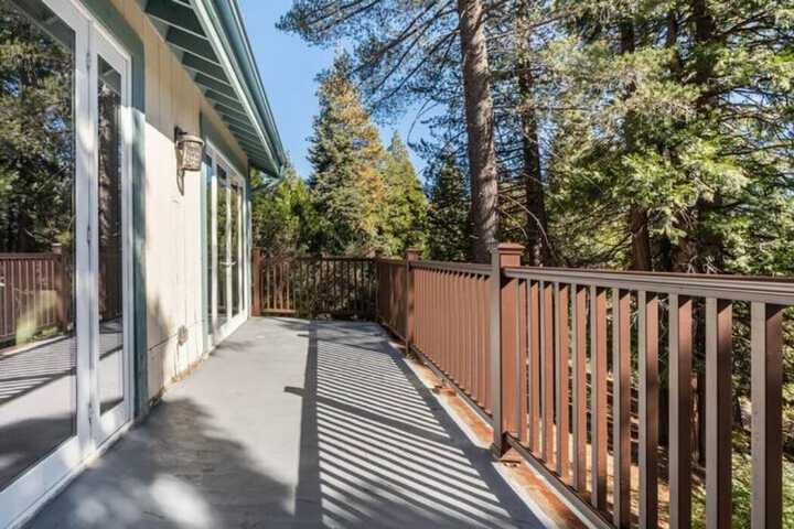 Terrace/Patio 49 of 86