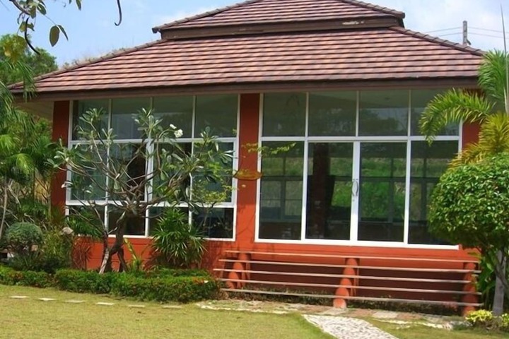 Hotel 80 of 95