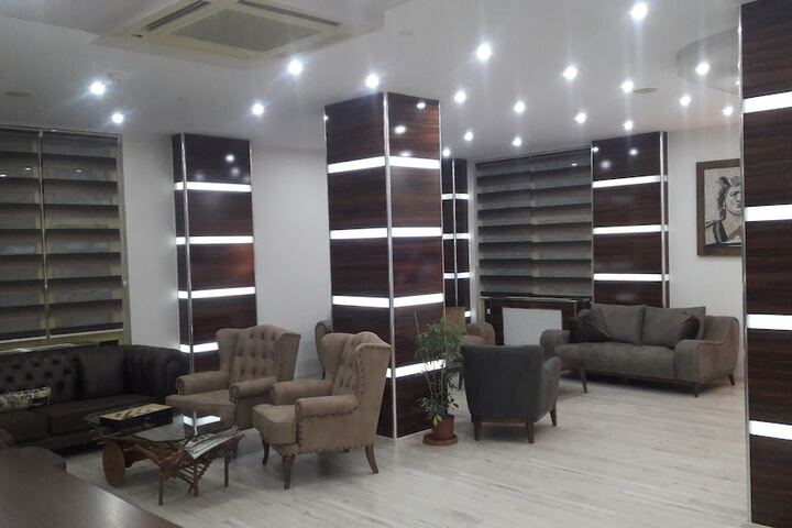 Hotel 2 of 62