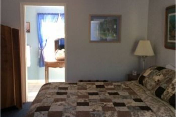 Room 13 of 35