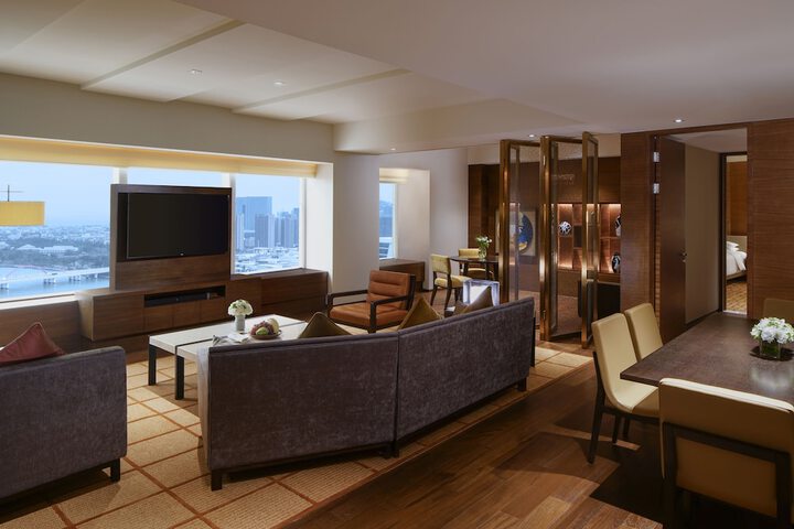 Room 21 of 48